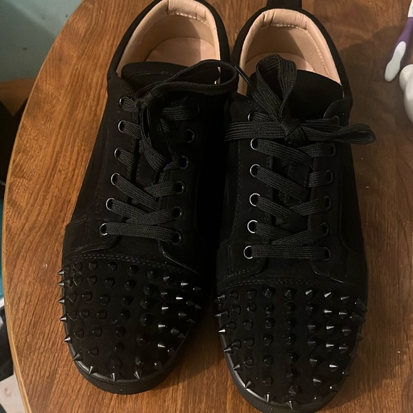 Christian louboutin louis junior
